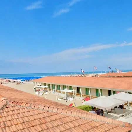 Attico Al Mare Apartment